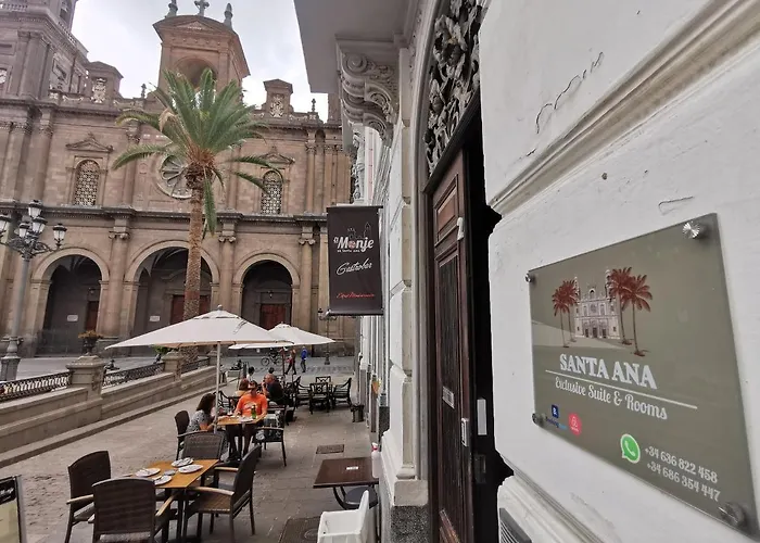 Santa Ana & * Las Palmas de Gran Canaria