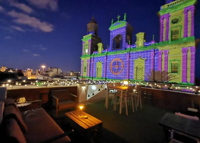 Santa Ana & Bed & Breakfast